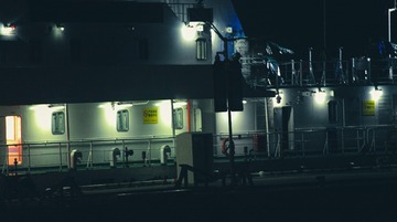 487159