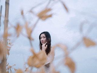 001