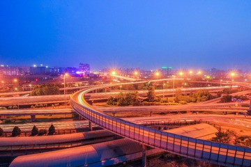 395806