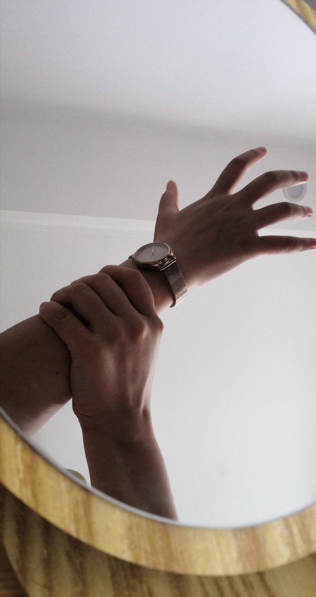 原相机今日份手特写生活中是否有你想挣脱却挣脱不掉的的事情呢