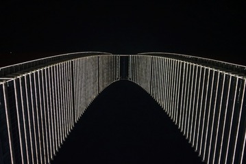 290900