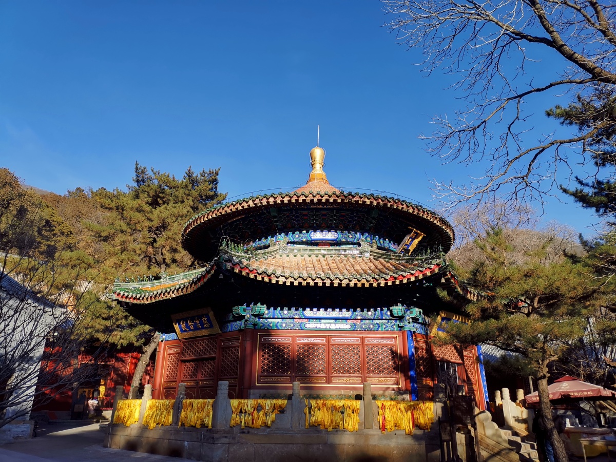 北京佛寺院局部