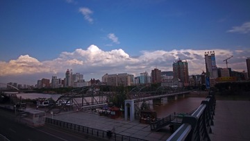铁桥