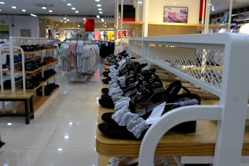 DA745AB3-92F3-4B21-82E5-B162D23FA105/L0/001