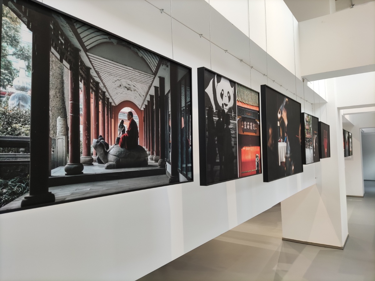 看了一场关于自己城市的小型摄影展