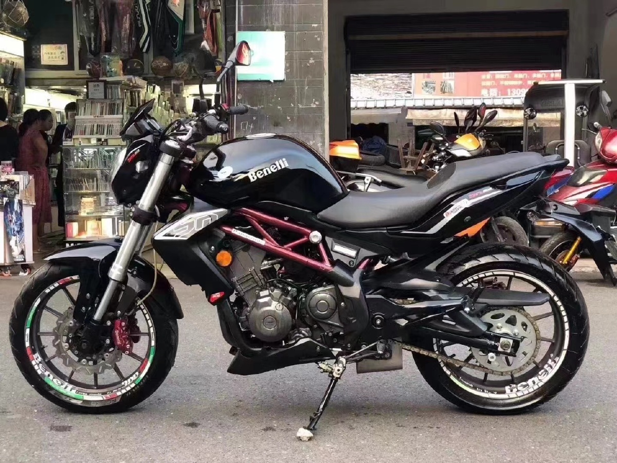 今日分享黄龙300