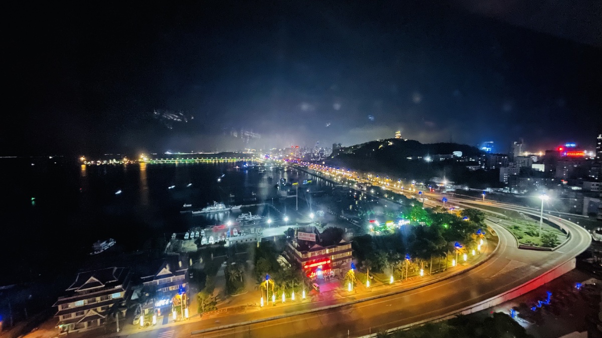 辉煌防城港