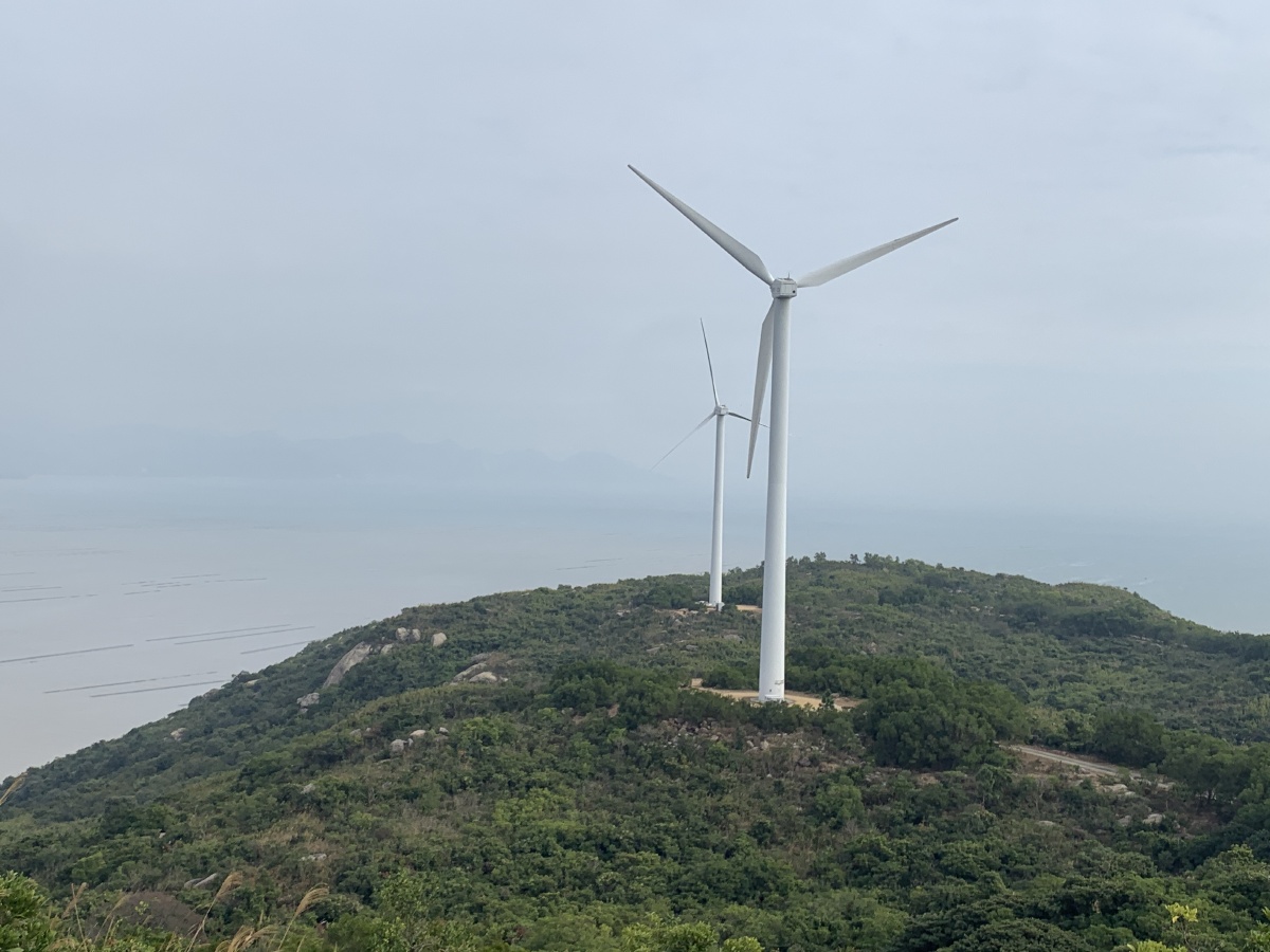 海龙湾风车山
