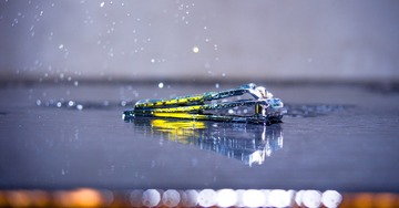 367013