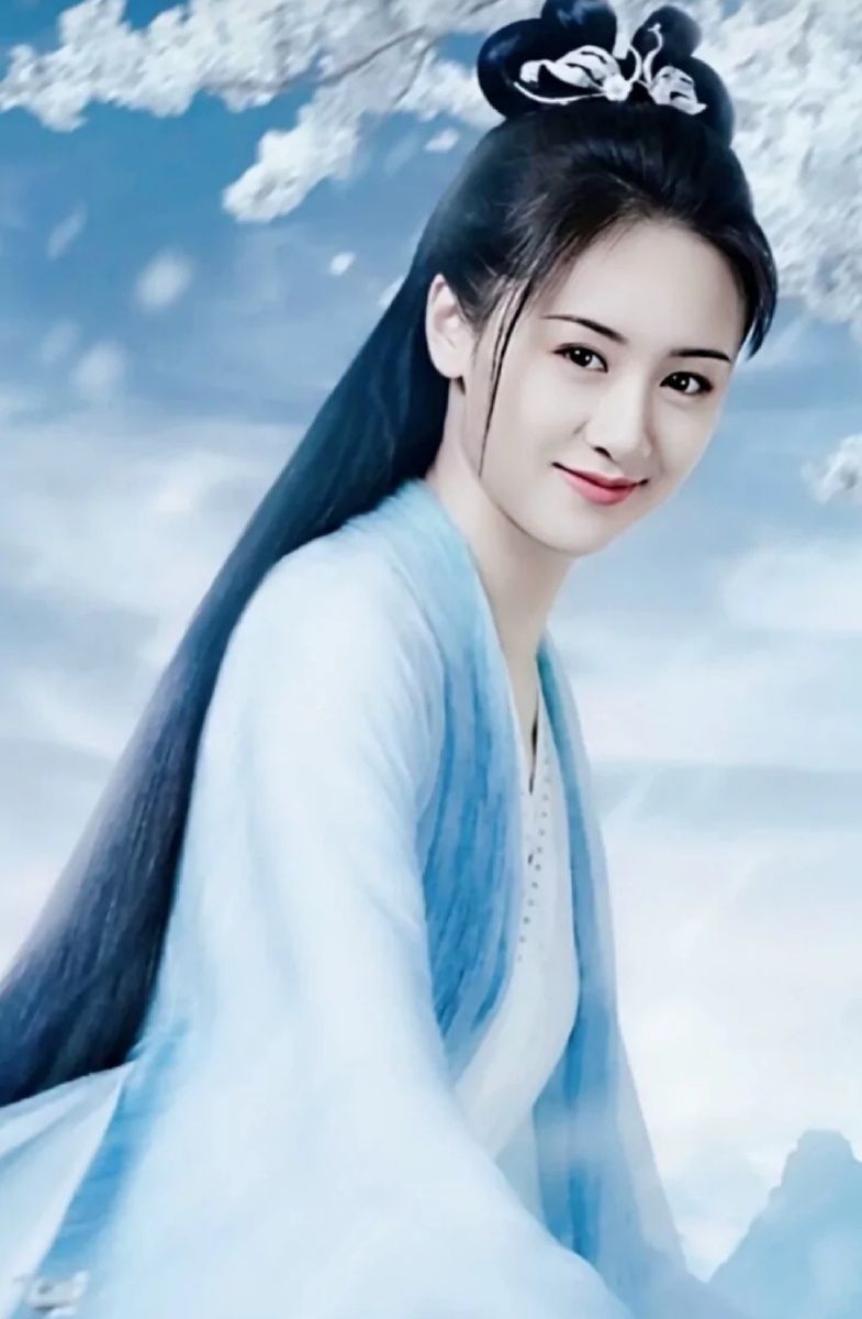 翠衣薄纱如花艳柳眉凤眼俏佳人