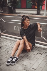 001
