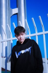 001