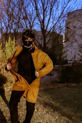001