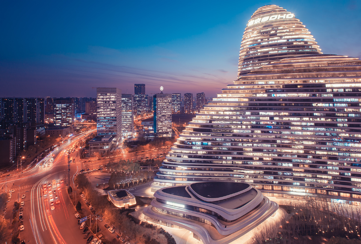 望京soho夜景一角 - 午夜雨 - 图虫