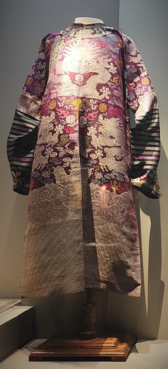 云南省博物馆古代服饰展品