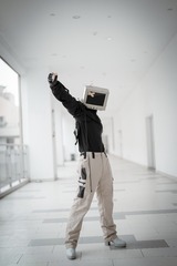 001