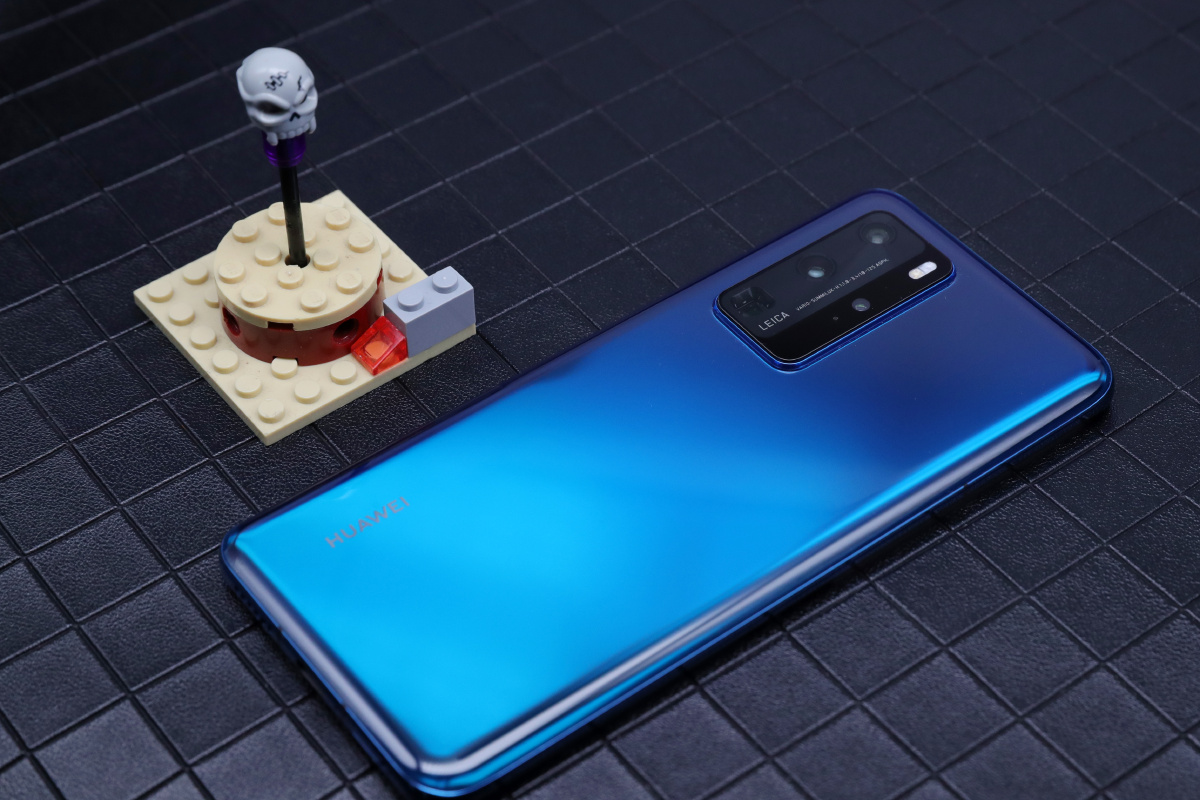 华为p40 pro# 深海蓝热辣上手,这个色儿有多少人爱了?