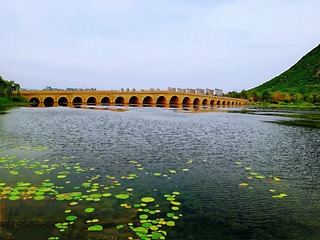 1306424