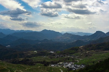 E6848448-71DE-4012-A7F0-D587E514A1C5/L0/001