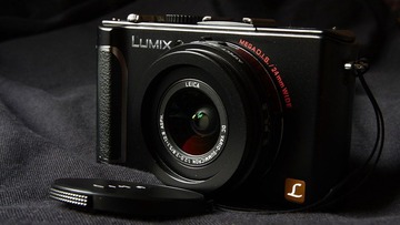 Lens