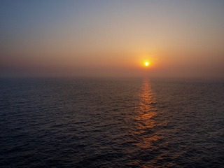 海上日落