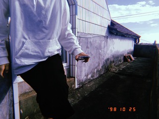 1623906
