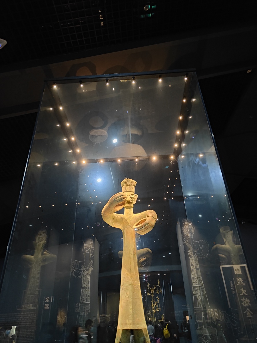 广汉三星堆国家一级博物馆 - 摄影师诗琴画意 - 图虫