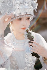 001