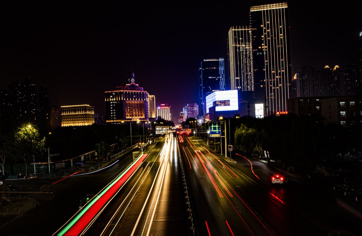 郑州市金水区花园路夜景