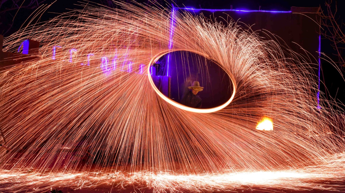 铁花飞舞 迎新春