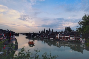 D73306BF-98A7-45D0-B5A6-9C3AA56FE690