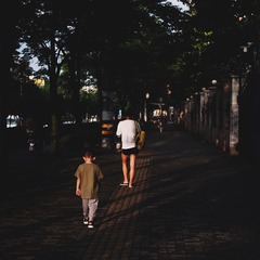 001