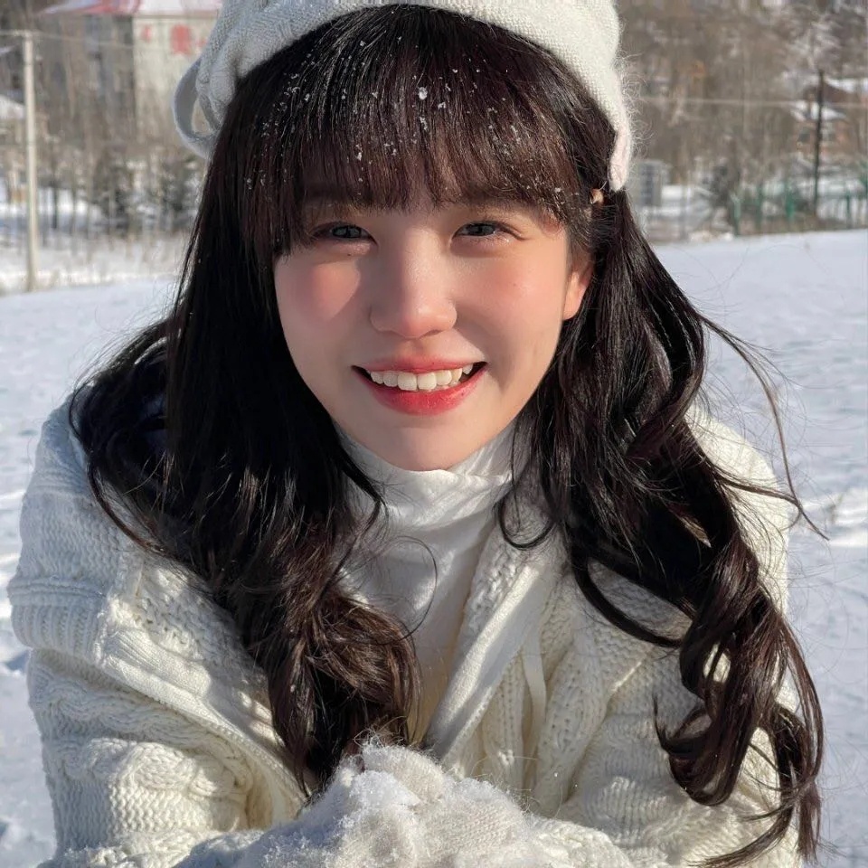202112好看到让你忍不住多看几眼的头像超好看女生头像帅气男生头像