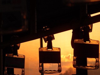 261308