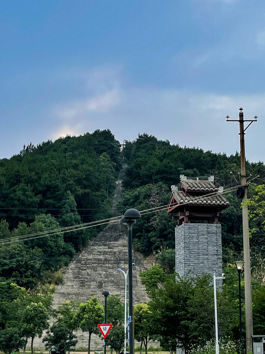 江夏区环山绿道大花山生态游园