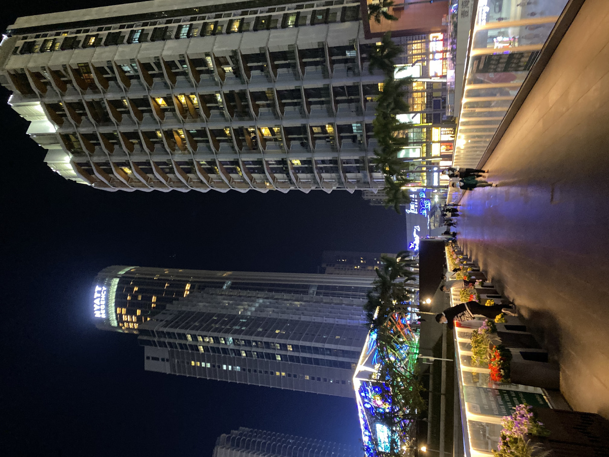 盐田61壹海城61夜色