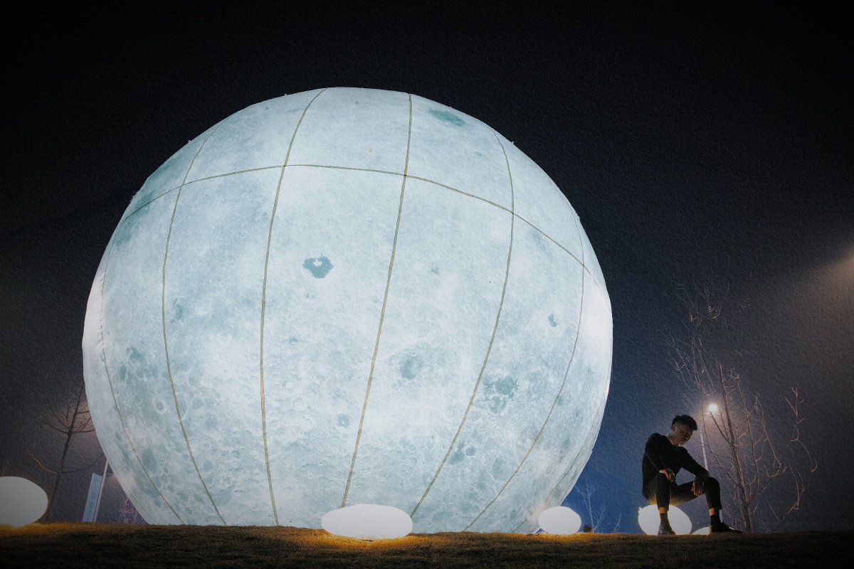 打卡乐山大月球