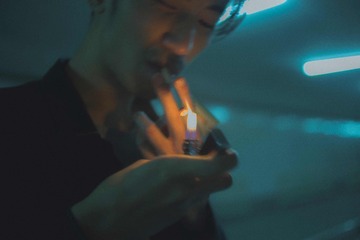 001