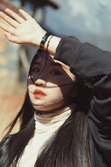 001
