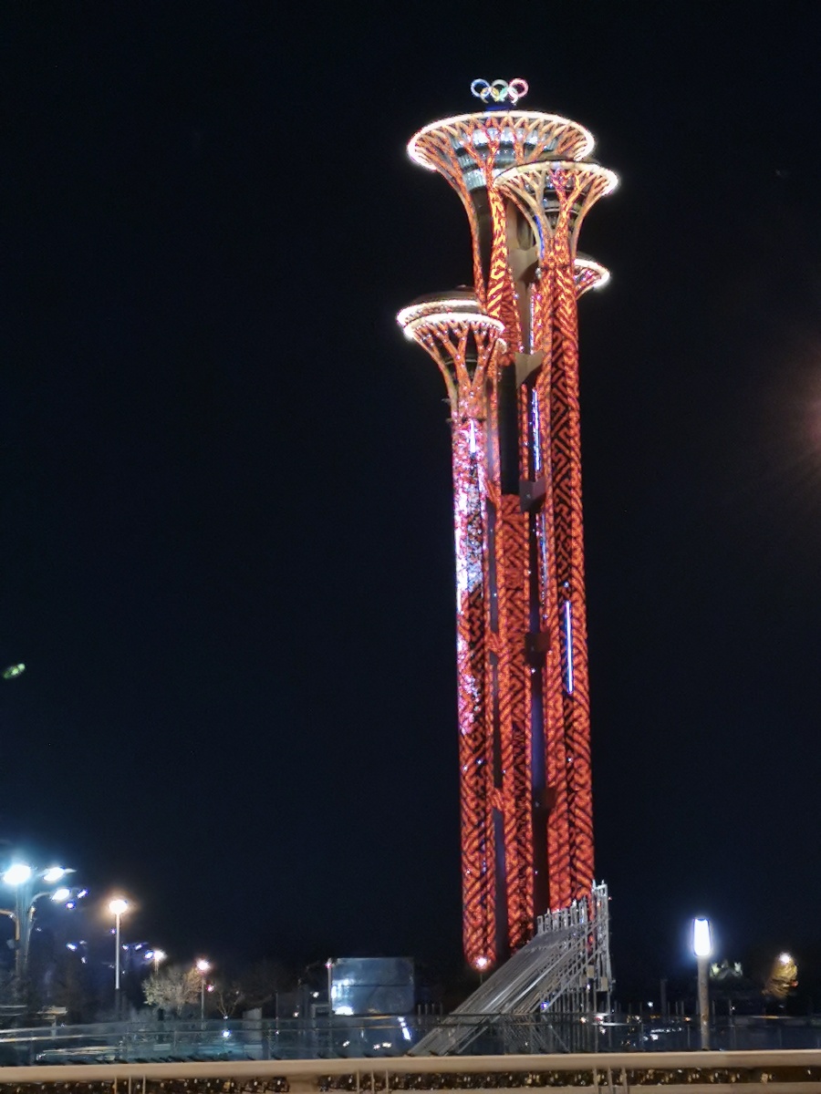 新奥今天晚上9点35分?(新奥今天晚上9点35分下一期预测)