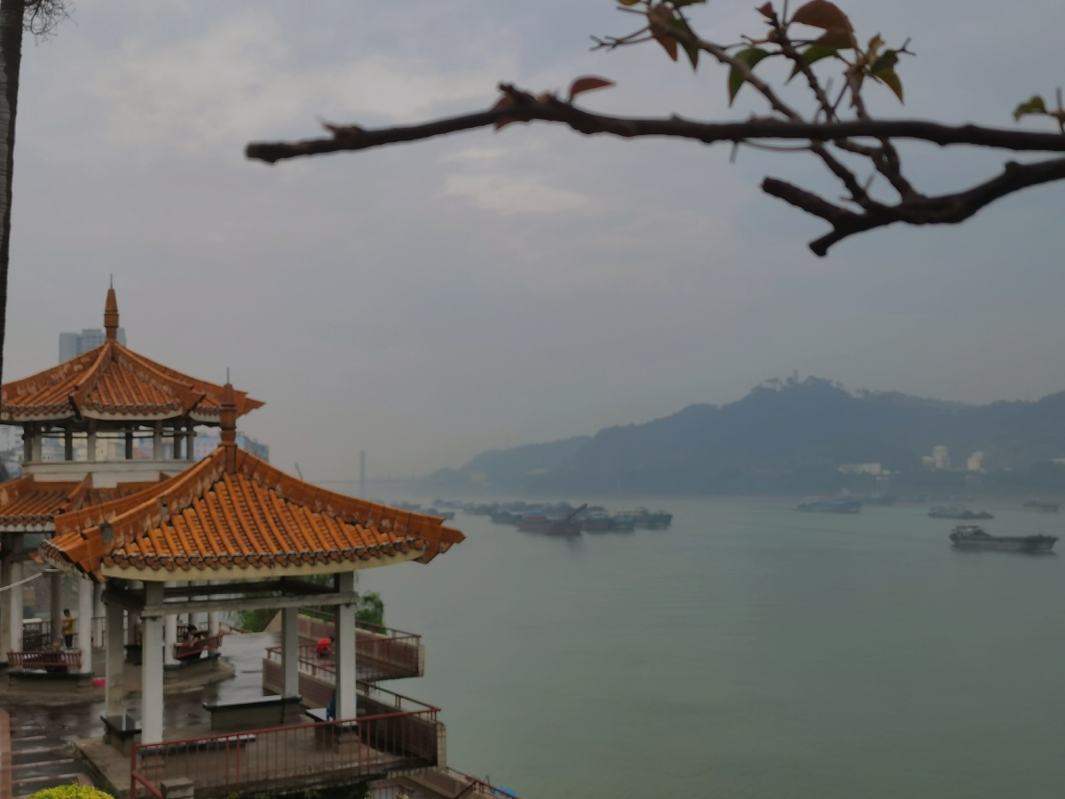 梧州鸳鸯江五一拍的照片现在才想着弄出来