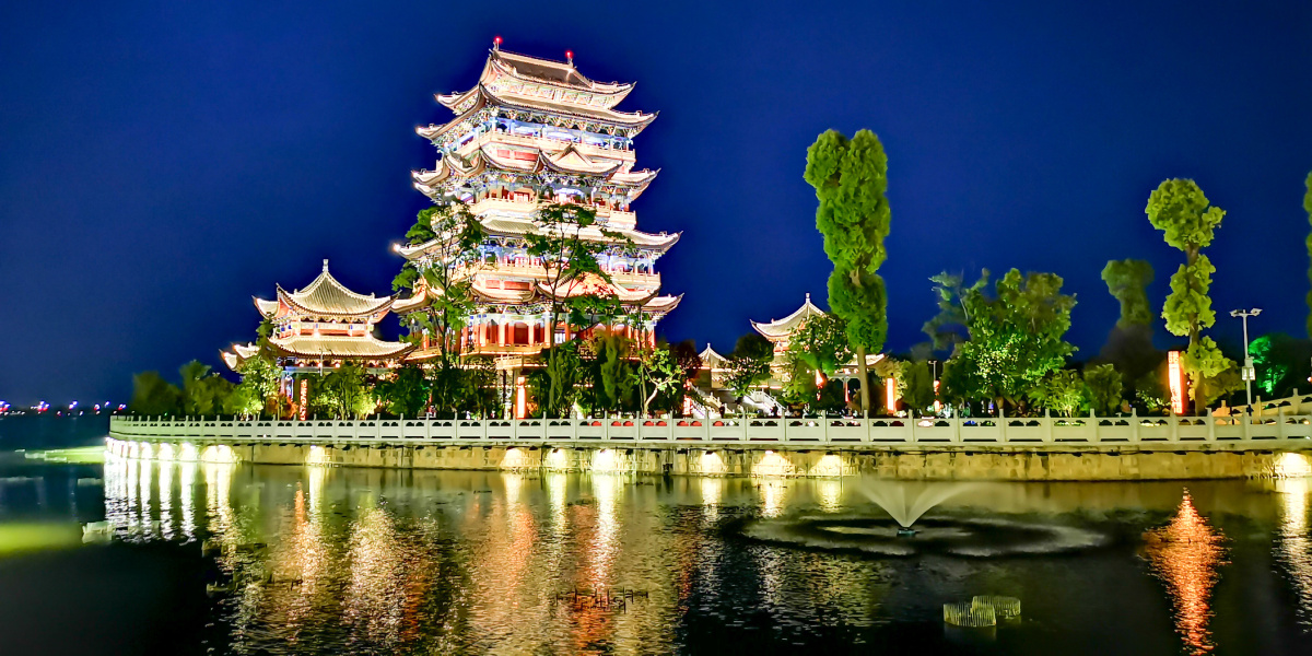 保山青华海湿地公园夜景20200418