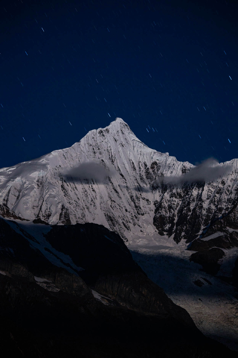 梅里雪山星空