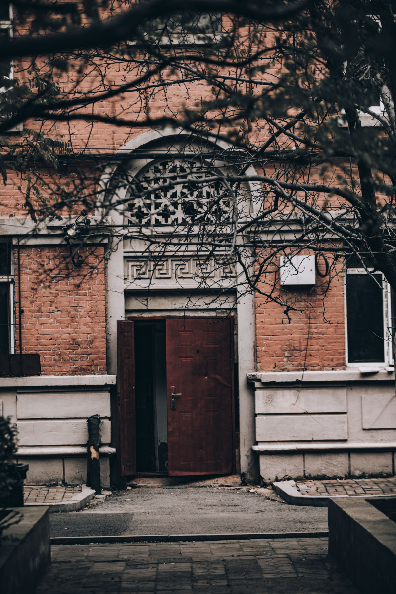 铁西工人村建筑群始建于1952年按照苏联建筑风格及规划布局模式修建的