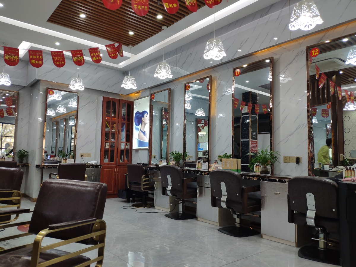 理发店一角