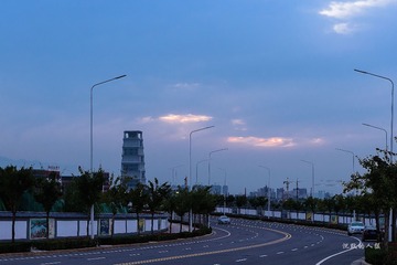 1084574
