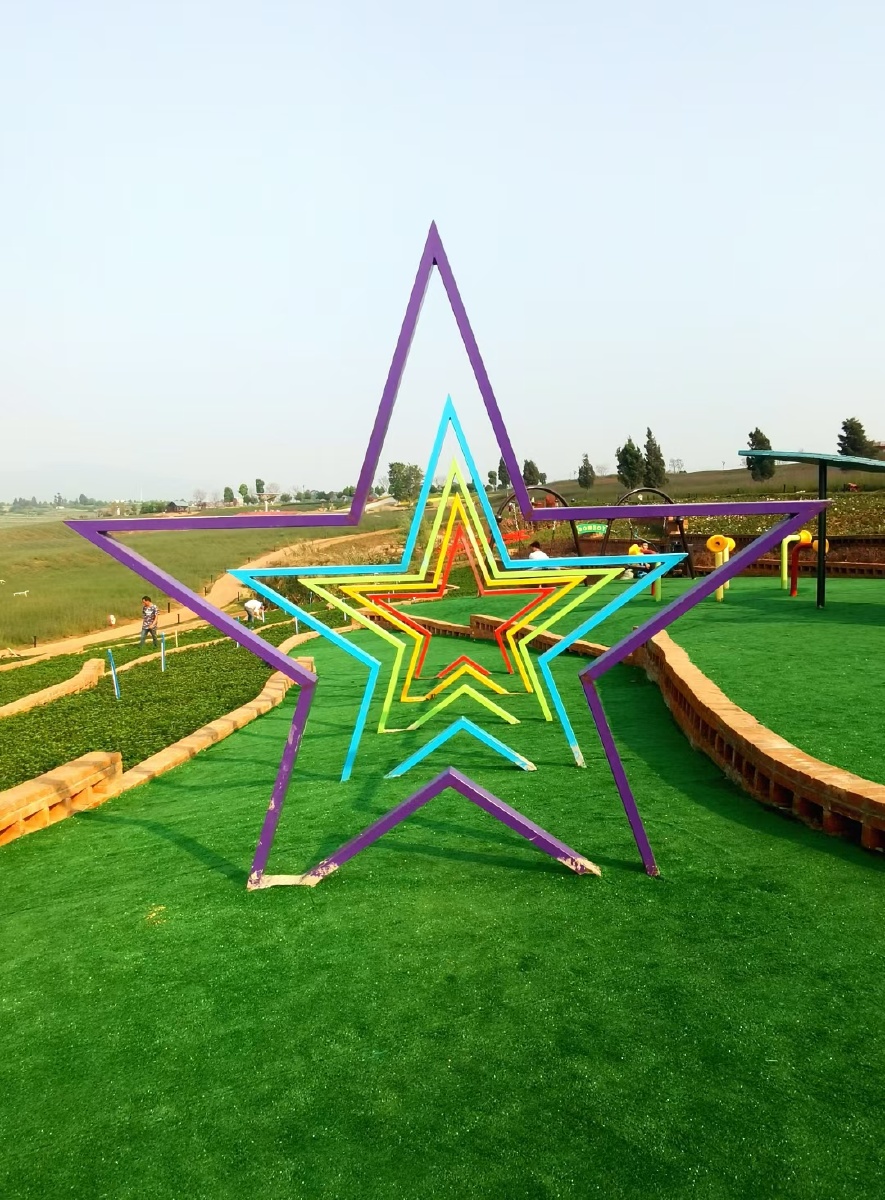 酒等5个庄园森林公园湖滨湿地及各色建筑园林景观已成为网红打卡地