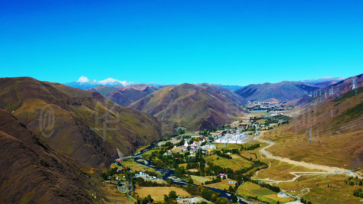 新都桥十里画廊