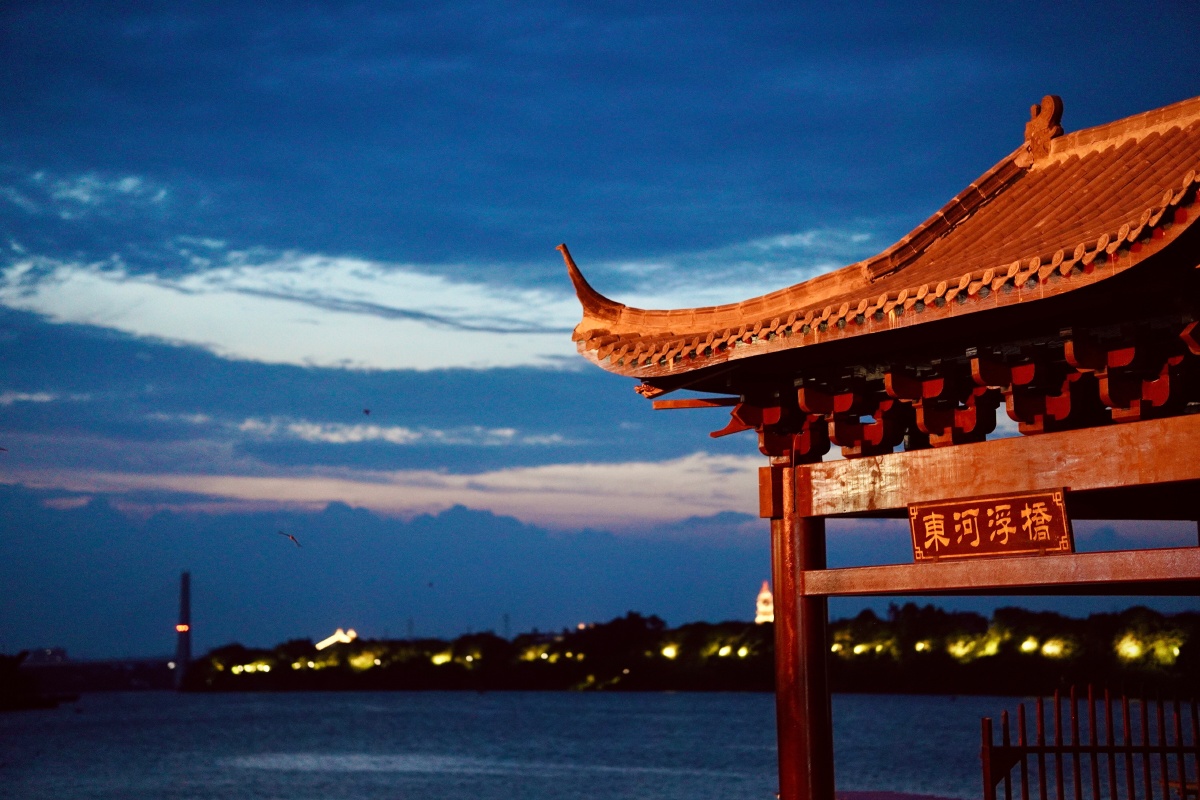 赣州浮桥夏日限定