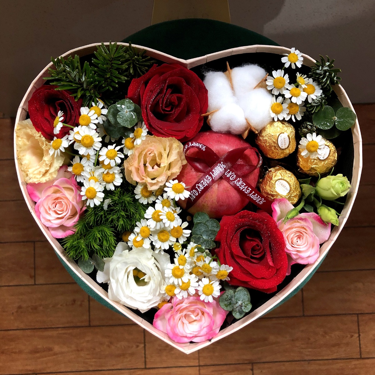 今日份爱心礼盒花束没有美美的照片没有认真拍的照片而已